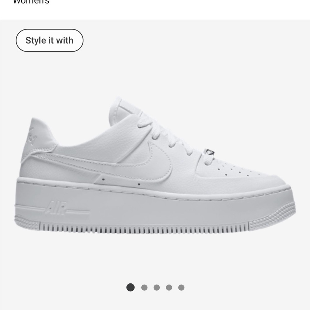 Nike Air Force 1 Sage Low Classic White Sneakers Women’s 7.5